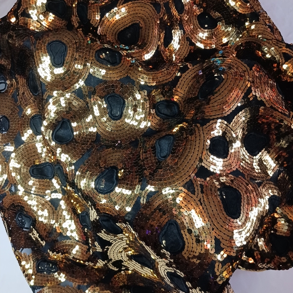 Scalloped Edge Gold Sequin Circles On Black Organza Fabric. - Picture 2 of 6